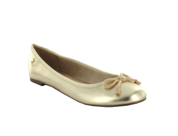 BAILARINA-DORADA2.jpg